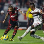 Éverton Cebolinha e Léo Pelé em São Paulo x Flamengo - Copa do Brasil