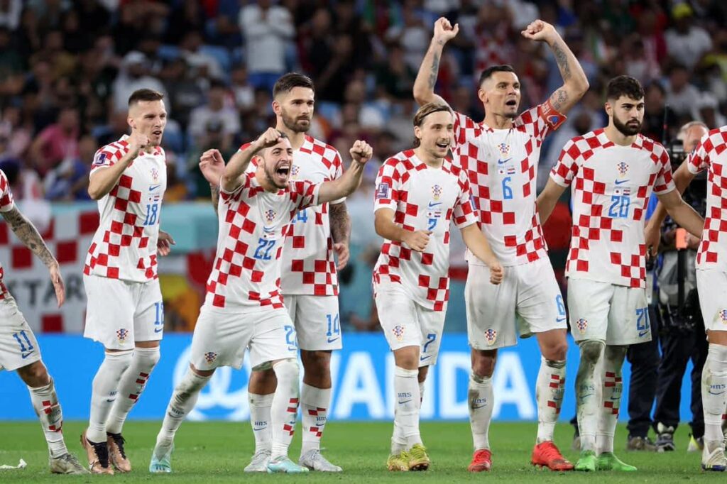 Jogadores da Croácia na decisão de Pênaltis contra o Japão na Copa do Mundo 2022