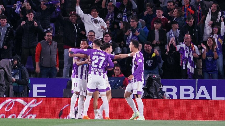 Real Valladolid derrota o campeão Barcelona