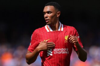 Trent Alexander-Arnold em partida pelo Liverpool