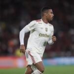 Samuel Lino estreia pelo Flamengo na Copa do Brasil contra o Atlético-MG
