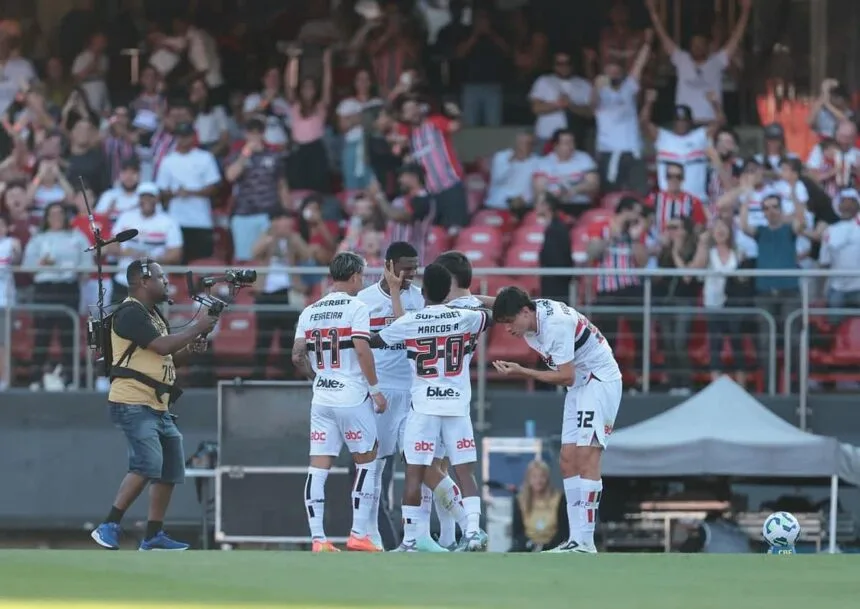 São Paulo x Fluminense pelo Campeonato Brasileiro 2025