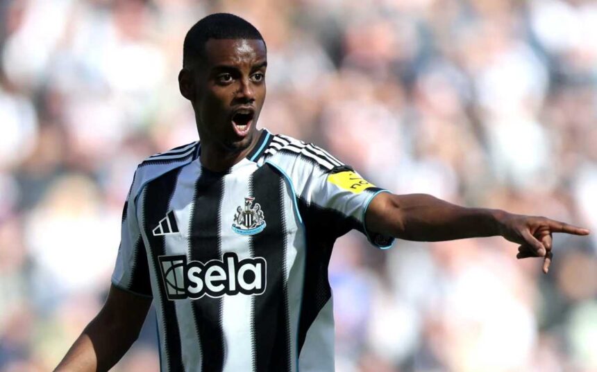 Alexander Isak não quer seguir no Newcastle