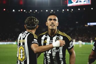 Cuello em vitória do Atlético-MG sobre o Flamengo na Copa do Brasil