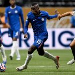 Nicolas Jackson entra no radar do Newcastle e pode agitar os últimos dias da janela de transferências.