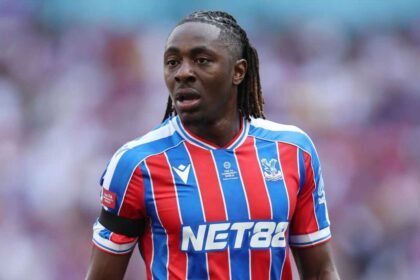 Tottenham busca contratação de Eberechi Eze do Crystal Palace