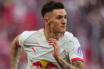 Benjamin Sesko está no centro de uma disputa entre gigantes da Premier League